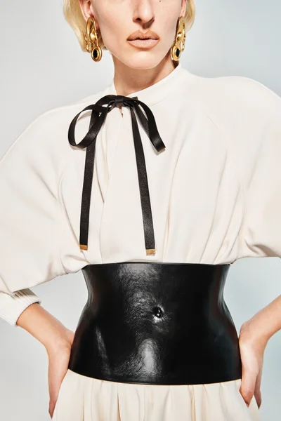 Look 27